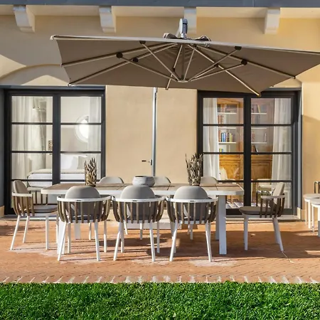 Exclusive With Pool And Iconic View On Saint Peter Villa Rome